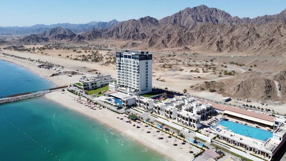 Mirage Bab Al Bahr Beach Hotel 42/44