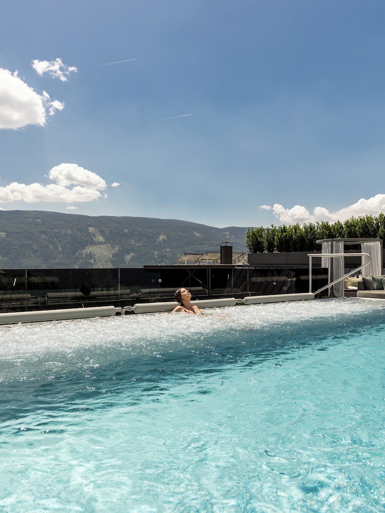 Terentnerhof active & lifestyle hotel 44/50