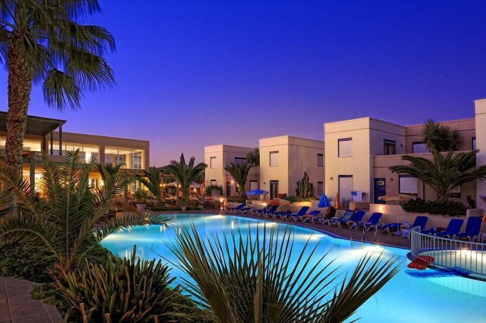 Meropi Hotel and Apartments 68/69