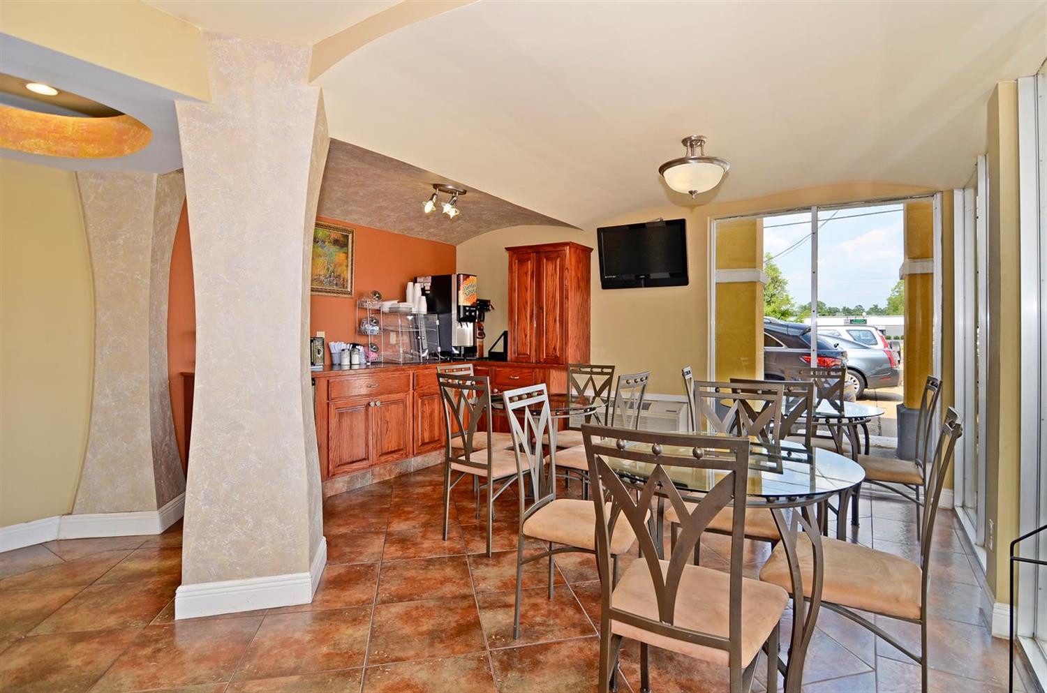 Americas Best Value Inn Alexandria 17/21