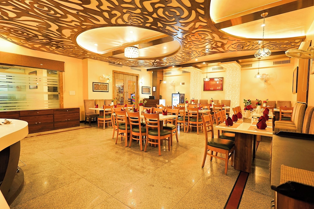 Hotel Silk City 37/50