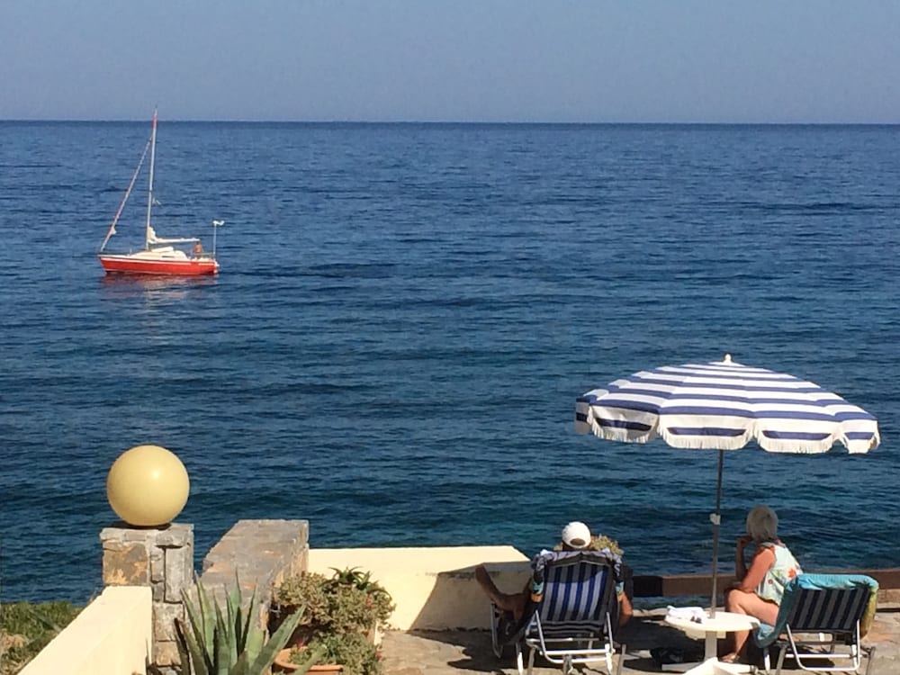 Porto Sisi Hotel Apartments 66/78
