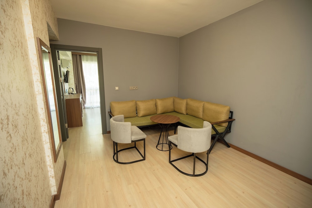 Grand Salizze Hotel 44/58