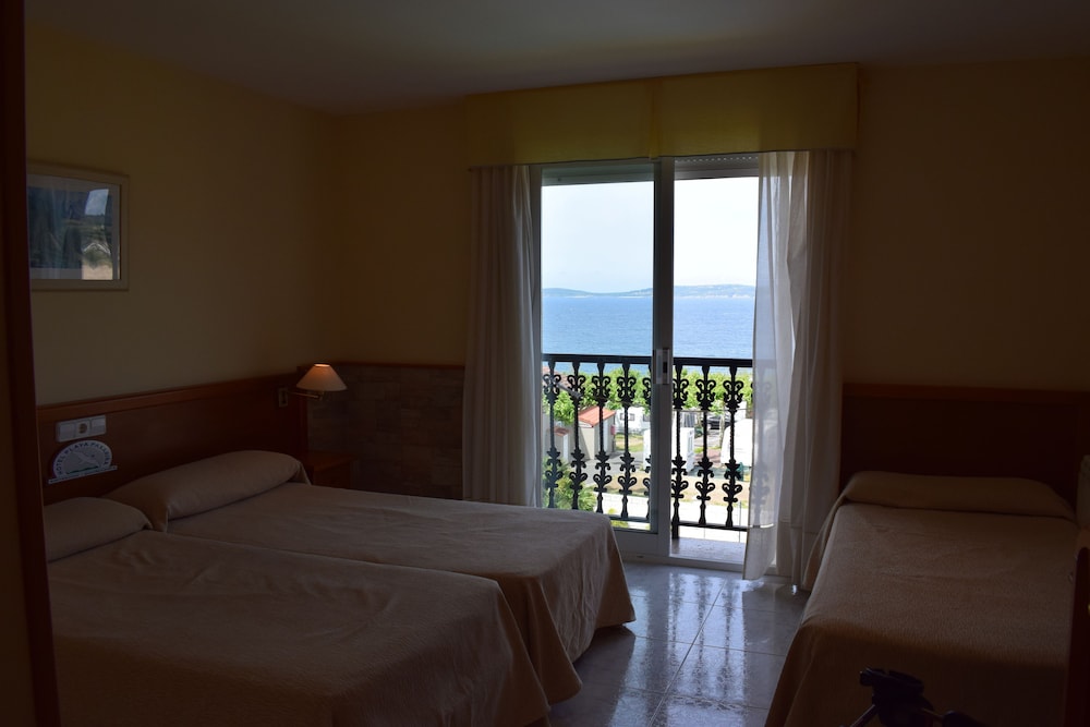 Hotel VIDA Playa Paxarinas 6/33