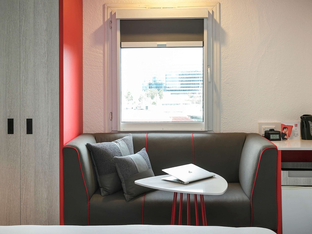 IBIS SYDNEY AIRPORT 58/66