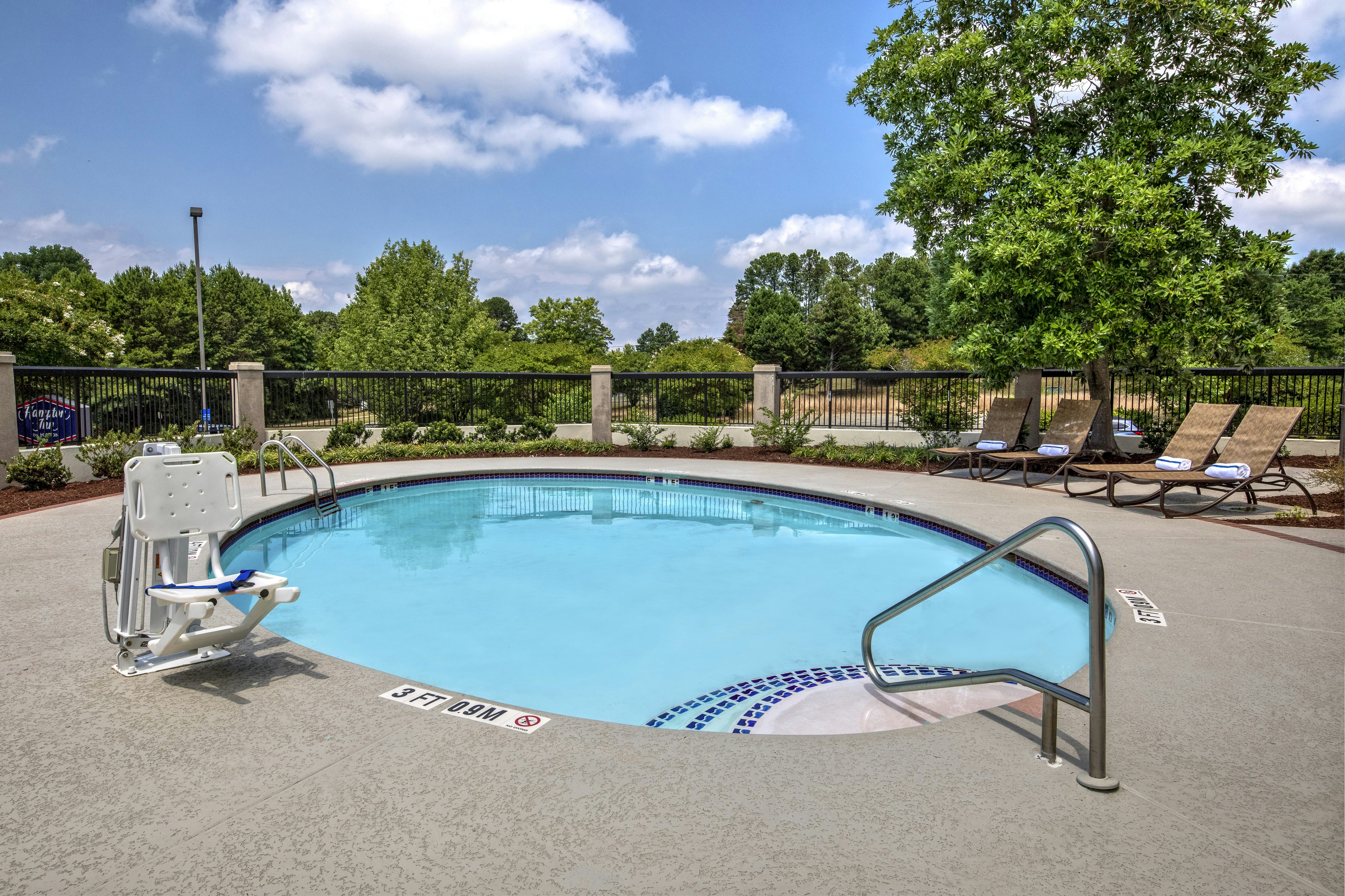 Hampton Inn By Hilton Charlotte Matthews 45/45