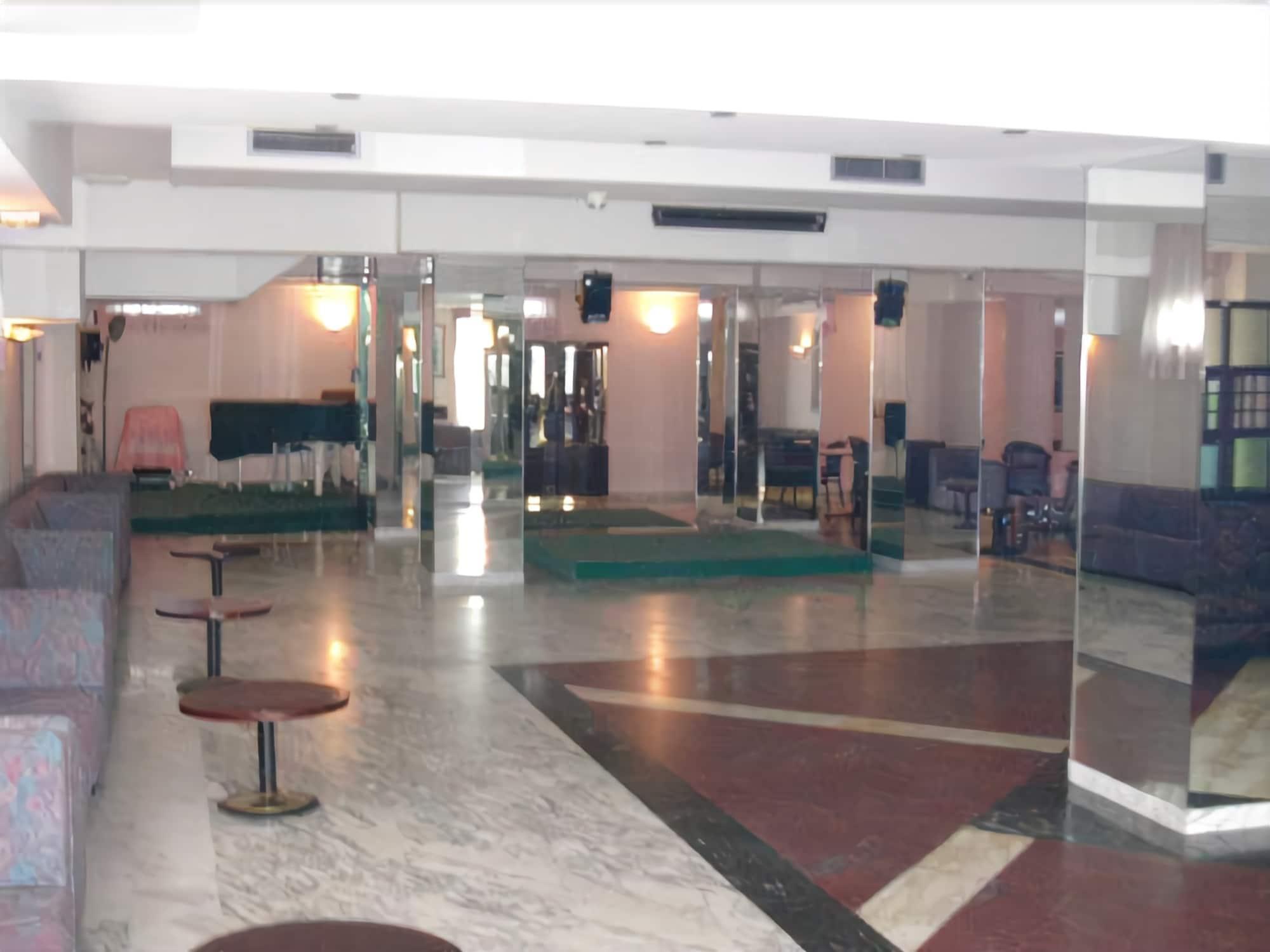 Hotel Excelsior 13/39