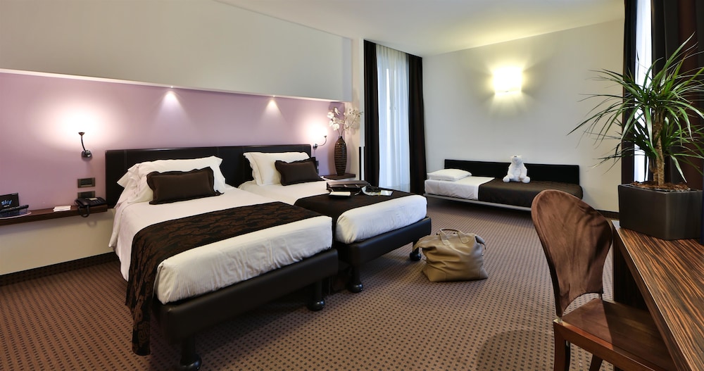 Best Western Hotel Biri 24/35