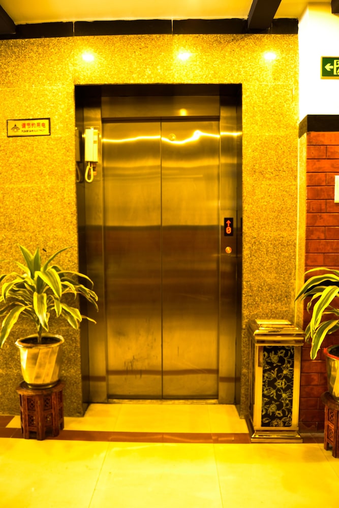 Mandala Hotel Pvt.Ltd. 12/33
