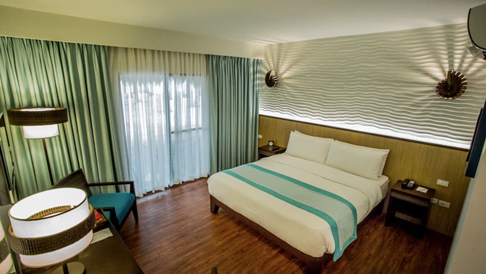 Oceanica Resort Panglao 36/77