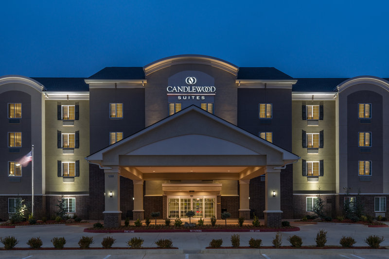Candlewood Suites Midwest City 2/45
