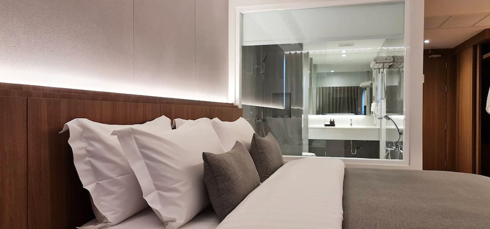 Shambhala Hotel Pattaya 29/49