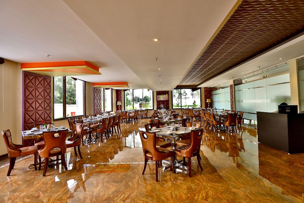 Regenta Resort Bharatpur 35/42
