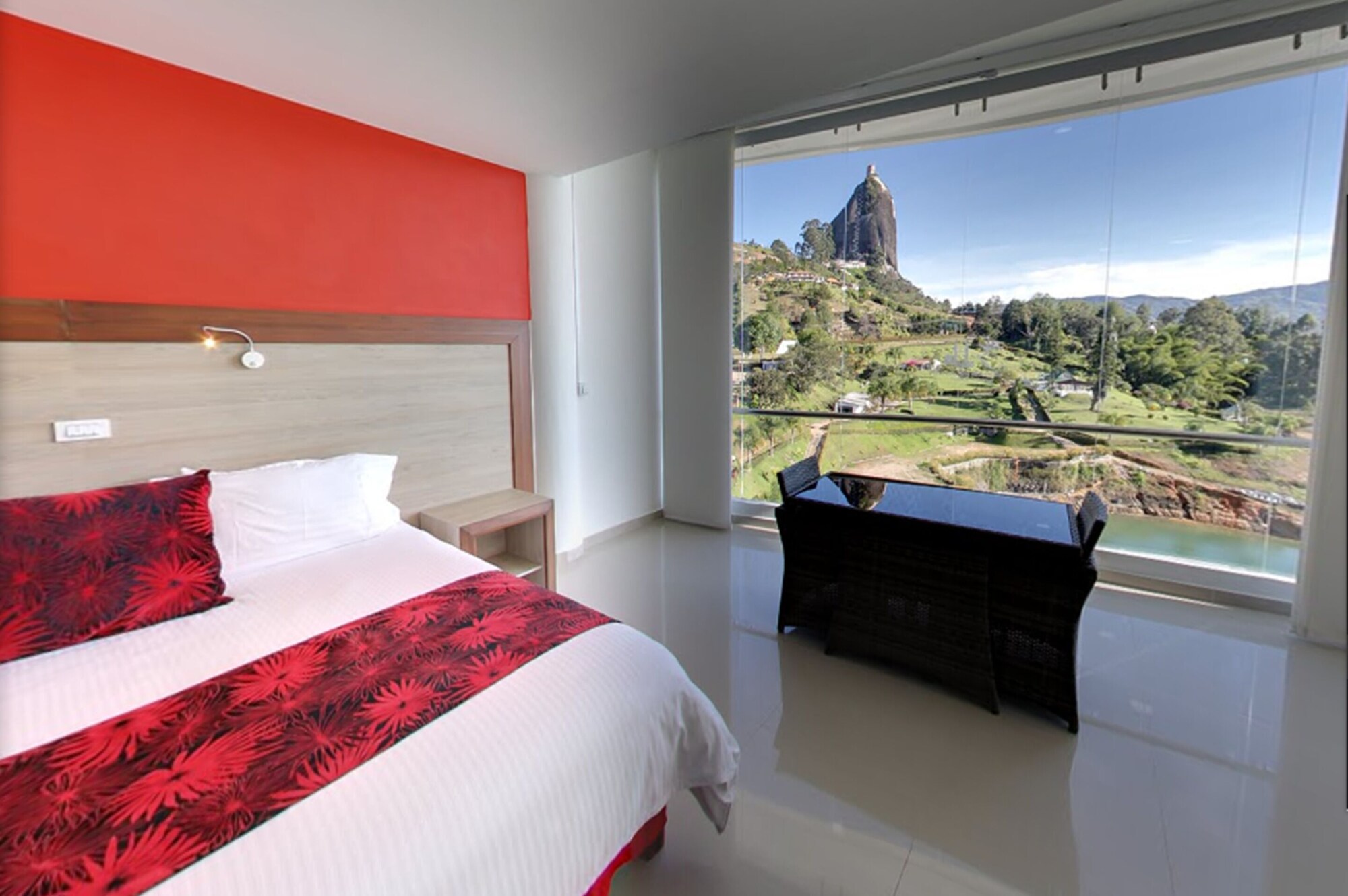 Imperial, Panoramic, Suite, King Bed, Sofa