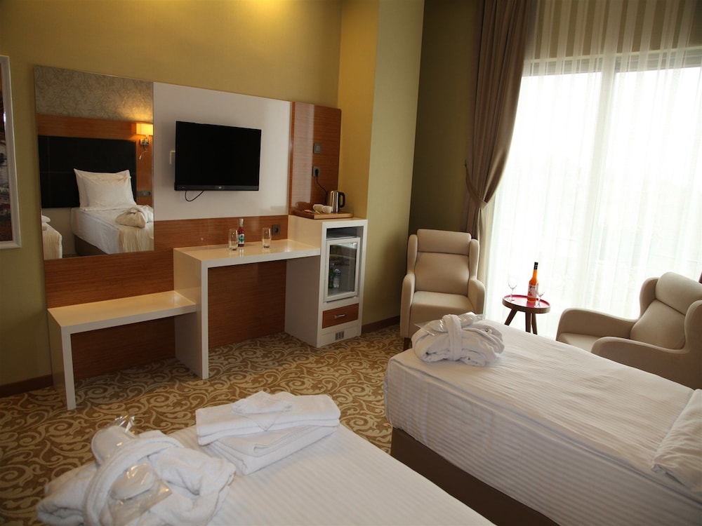 El Garden Hotel & Residence 13/33