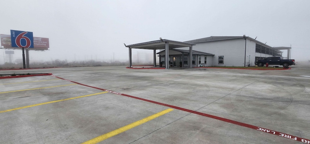 Motel6 Aransas Pass, TX 34/45