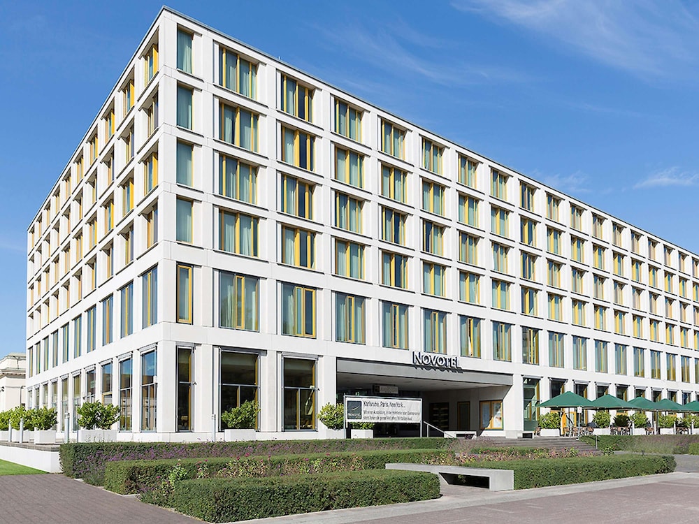 NOVOTEL KARLSRUHE CITY 6/80