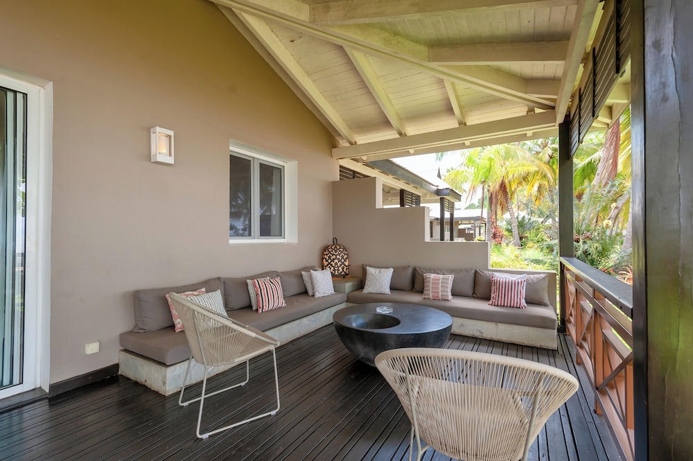 Palm Beach Resort Spa 74/90