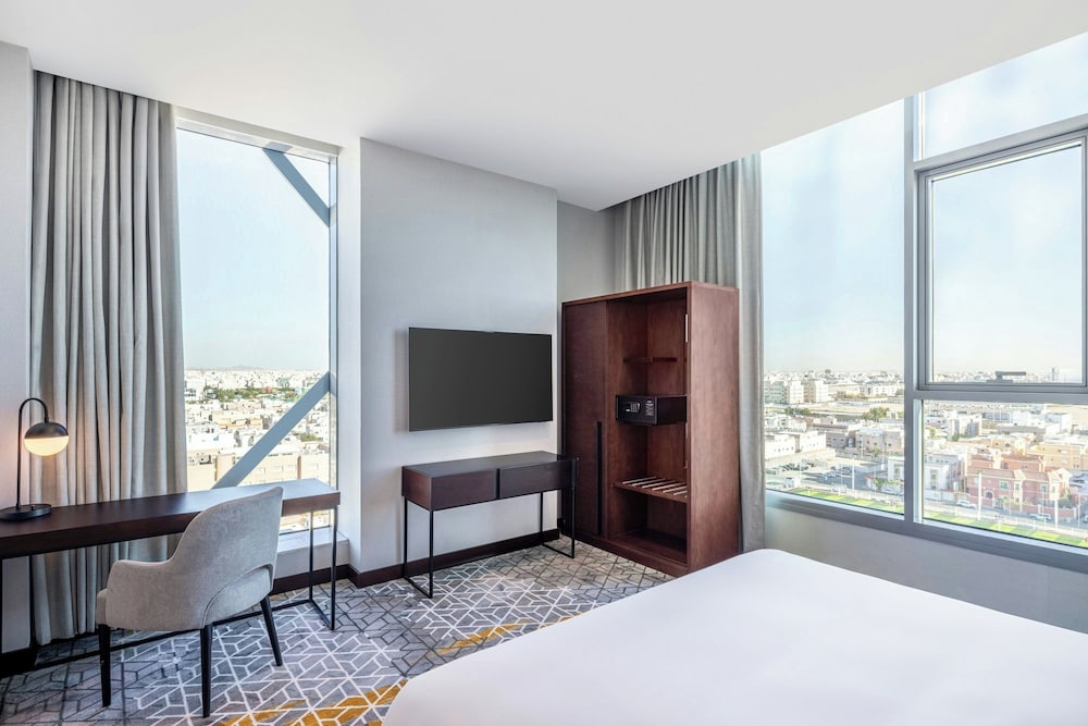 فندق فور بوينتس باي شيراتون جدة طريق الملك فهد(Four Points by Sheraton Jeddah King Fahd Road) 24/50