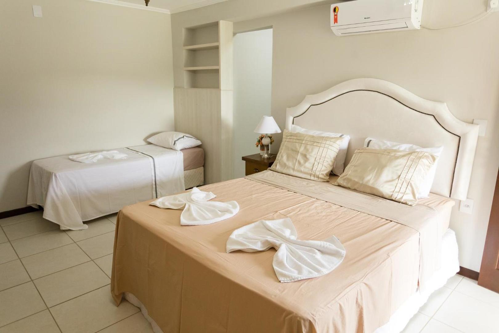 Luxury, Suite, Triple 3/8