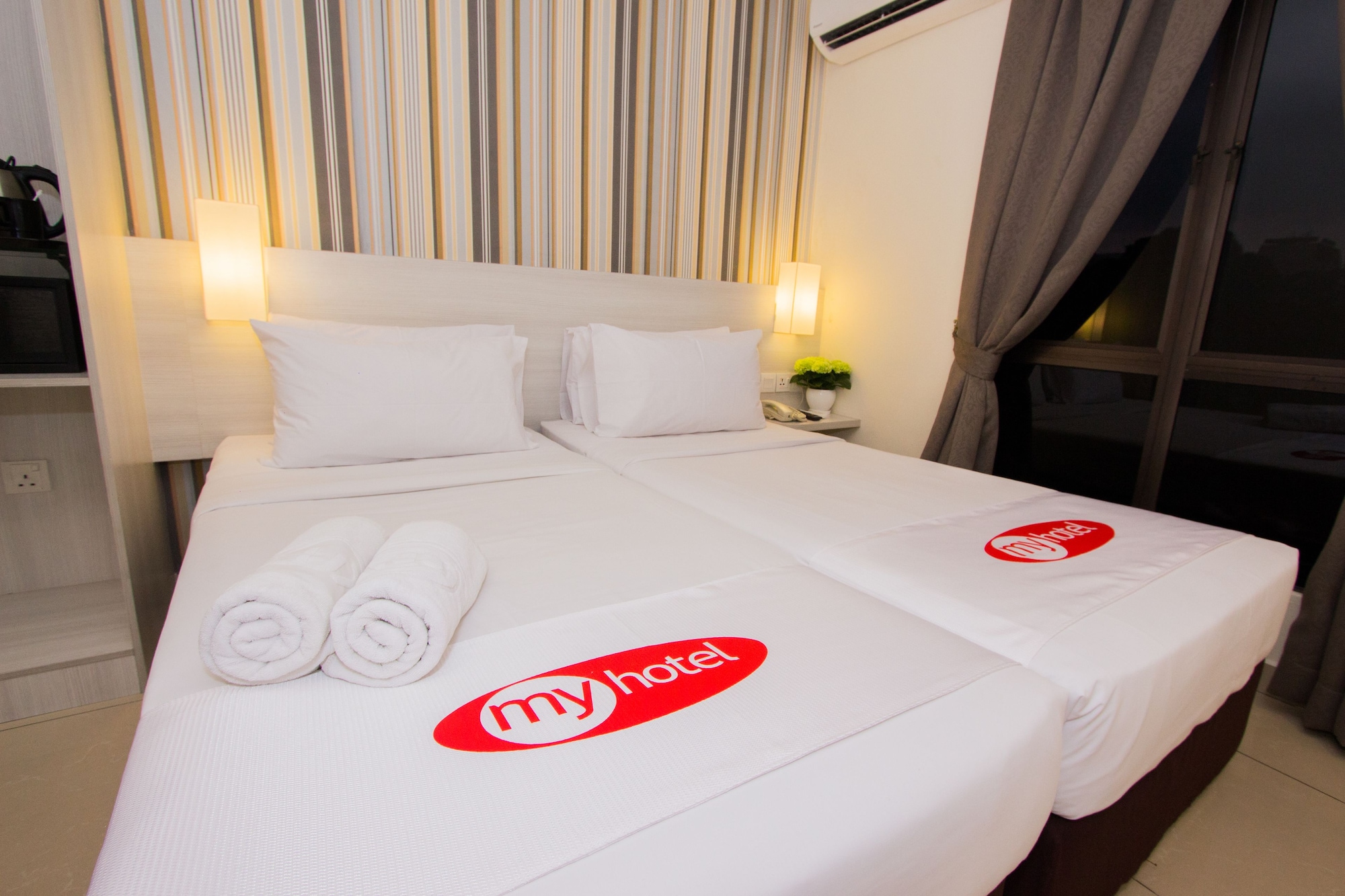 My, Twin Beds