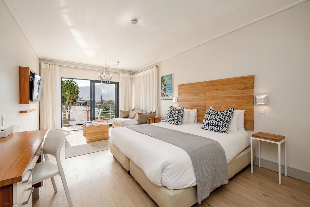 Studio, King Bed, Sea View, New Wing