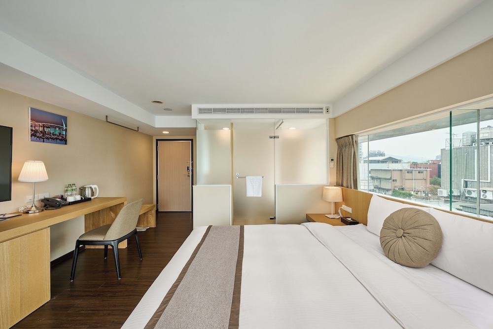 Eastin Taipei 25/71