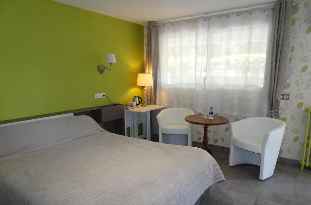 HÔTEL L'AYGUELADE 12/31