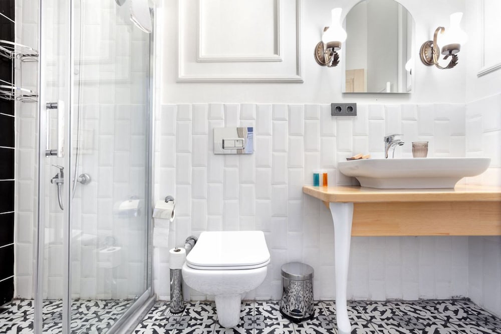 Cezayir Rooms 55/60