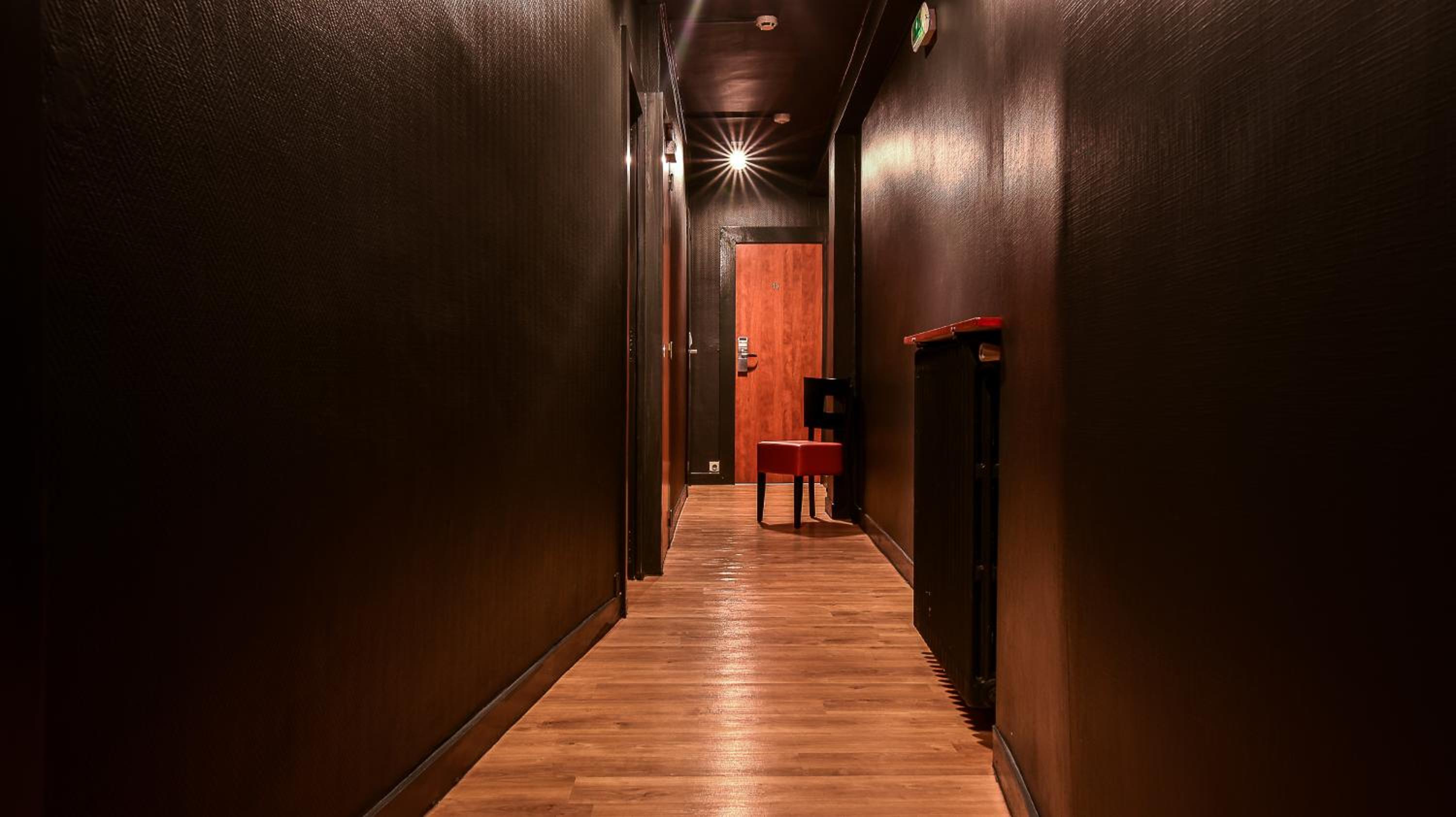 Hôtel Le Rupella 30/50