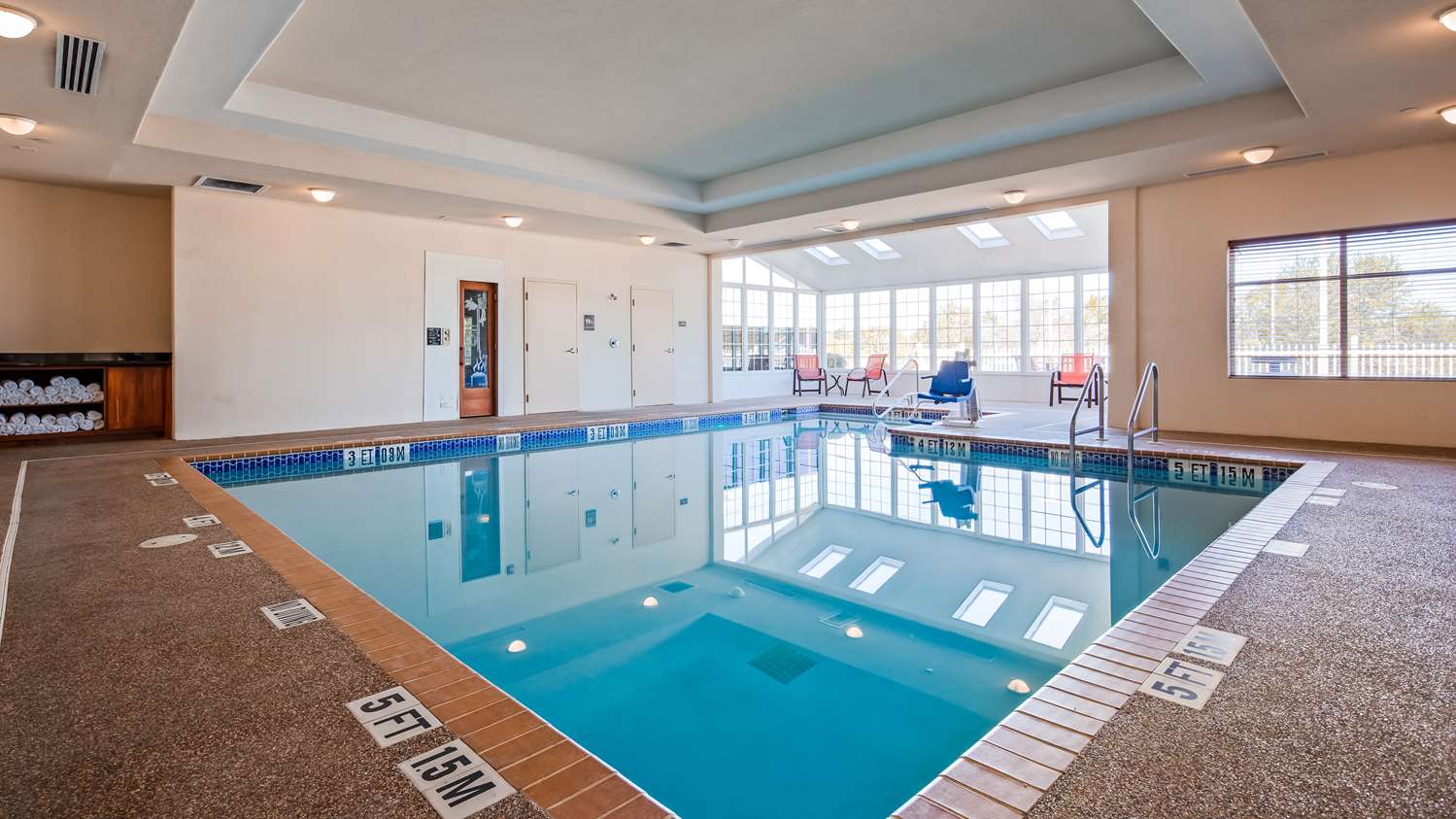 Best Western Plus Rose City Conference Center Inn 8/22