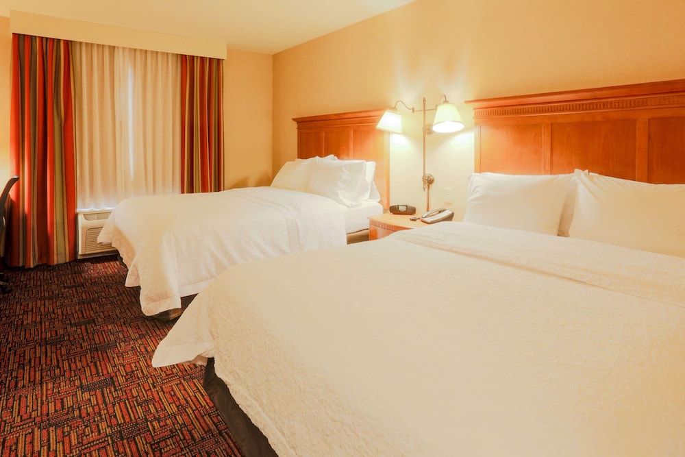 Hampton Inn & Suites Tomball Houston NW 20/86