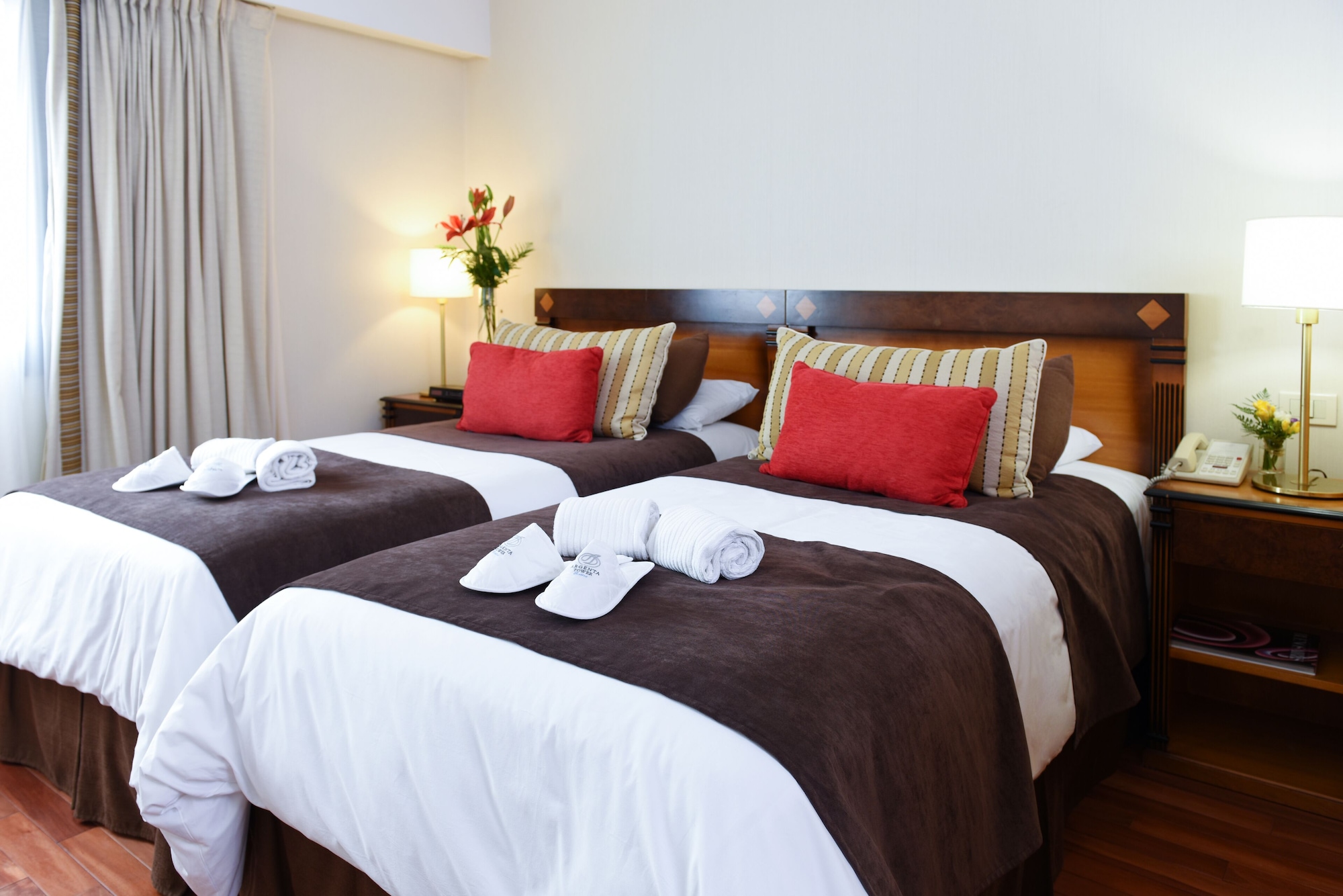 STANDARD, TWIN BEDS