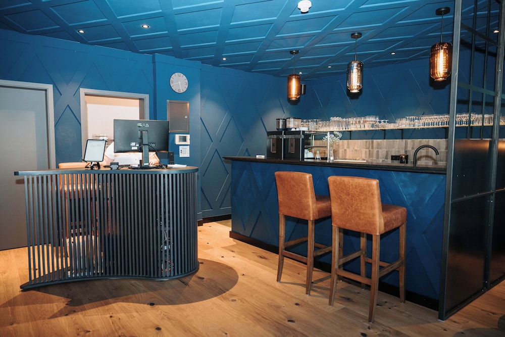 Ates Hotel Kehl 46/60