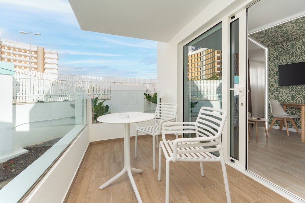 Alsol Los Caribes II - Adults Only 33/33