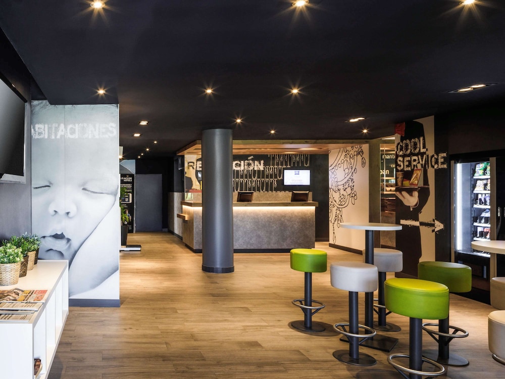 ibis budget Malaga Aeropuerto Avenida Velazquez 22/46