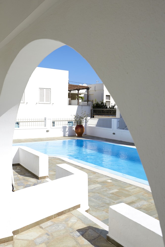Nissos Thira Hotel 28/62