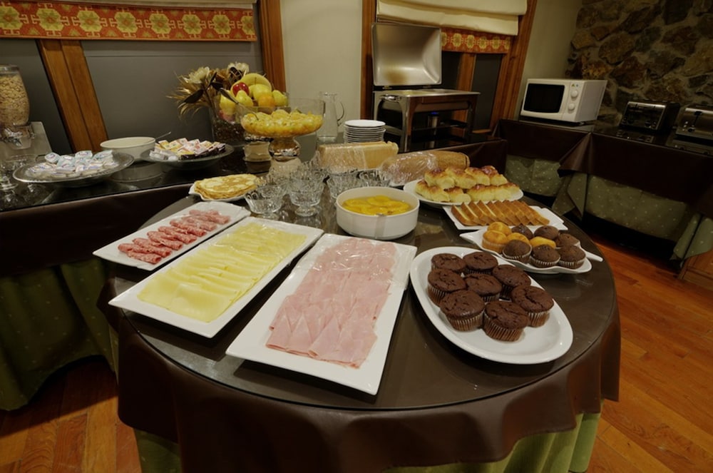 VILLA BRESCIA HOTEL 44/54
