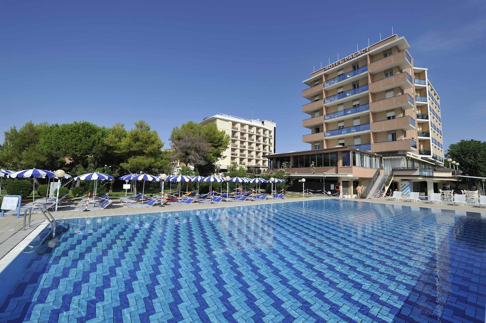 Hotel Palace 26/27