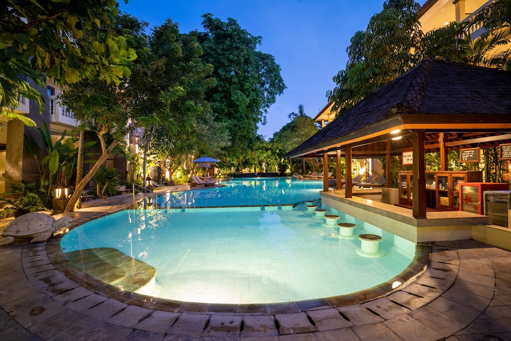 Hotel Kumala Pantai in Legian
