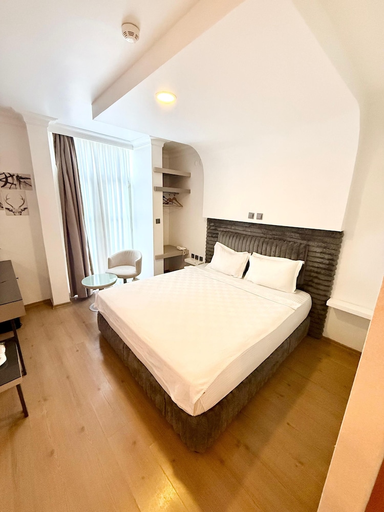 Butiks Hotel 16/49