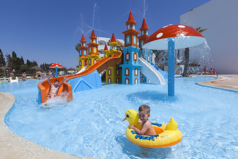 Caribbean World Venus Beach 43/64