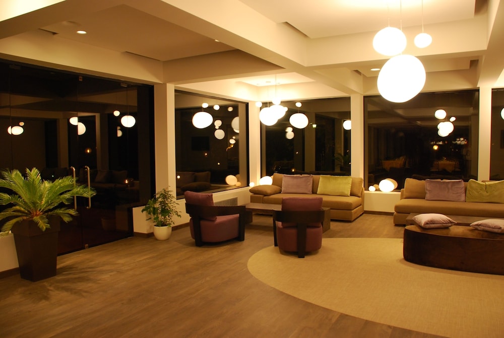 Hotel Desiree 39/67