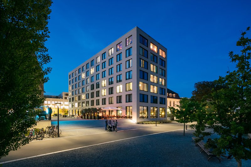Hotel 47 1/42