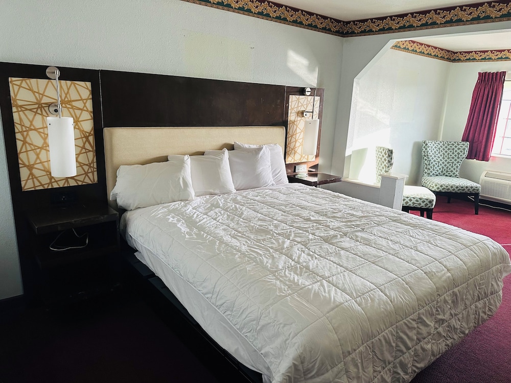 The Executive Inn Suites 31/67