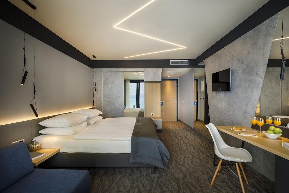 Hotel Istra 15/63