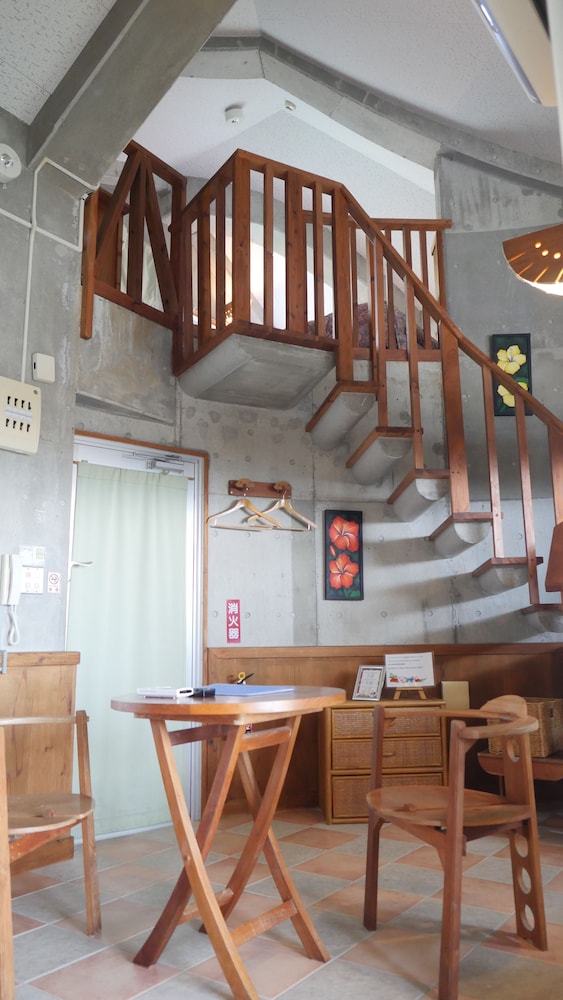 Buzz Resort (ex. Designers Resort Nakadoma Inn) 54/67