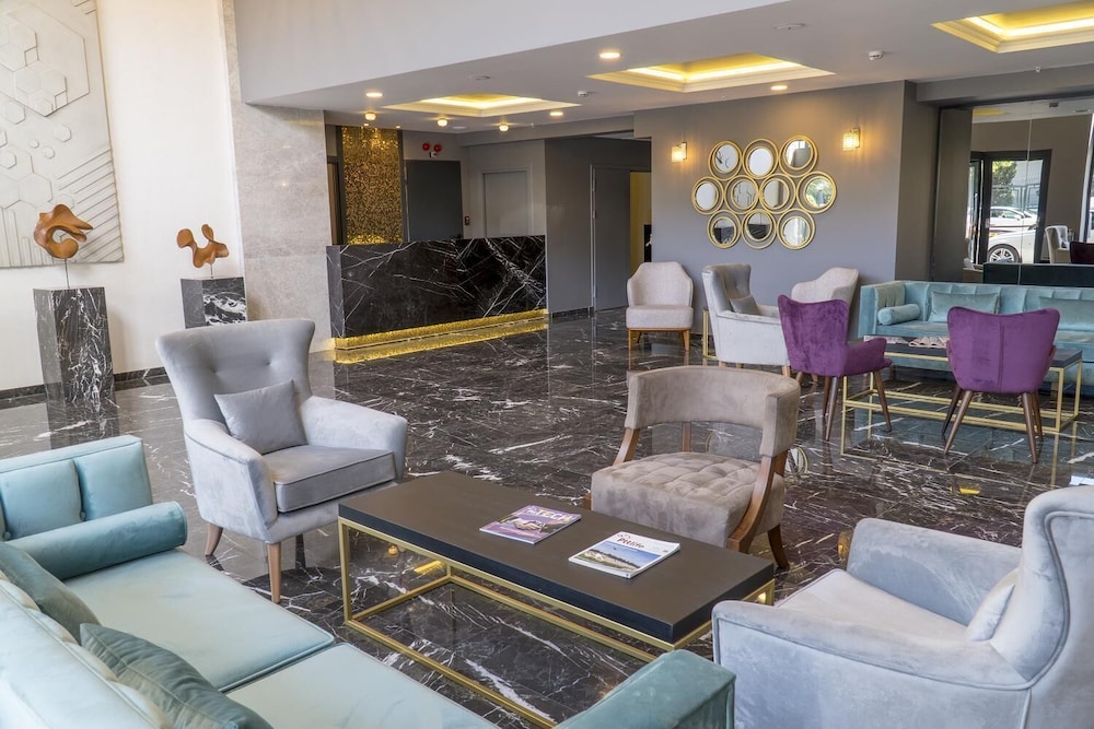 Greymark Hotel 43/57