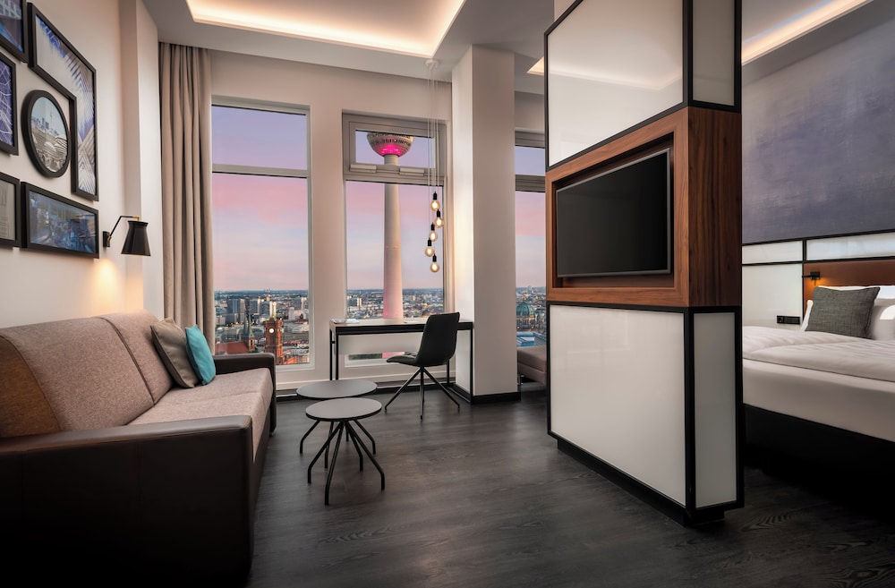 Park Inn by Radisson Berlin Alexanderplatz 28/45