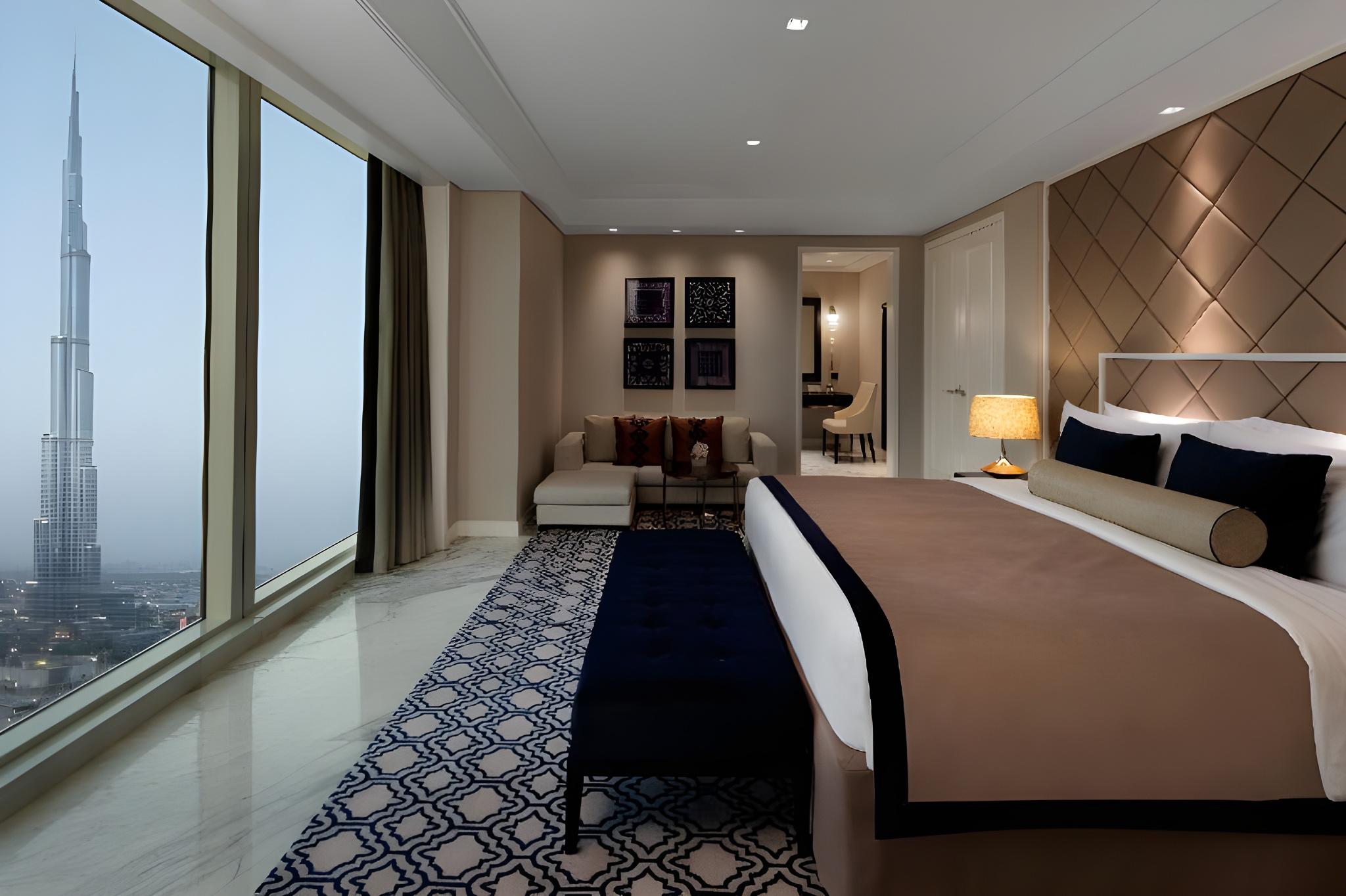 Grand, Luxury, Suite, King Bed, Burj View